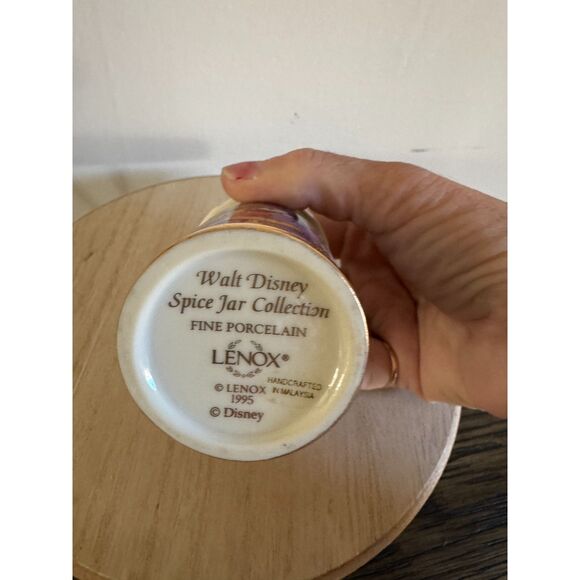 Lenox 1995 Walt Disney Spice Jar Collection Mickey Mouse Onion - Picture 5 of 5